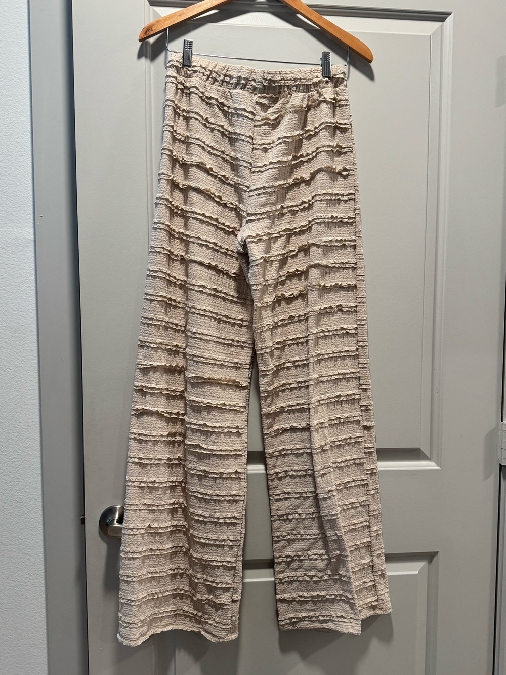 Fashion Nova Ruffle Pants - Picture 5 of 6